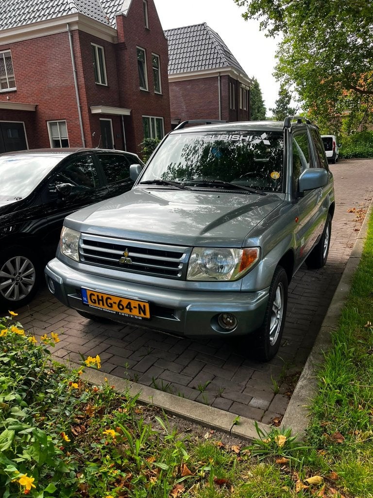Mitsubishi Pajero pinin 4x4, Auto's, Mitsubishi, Stof, 4 cilinders, 4 stoelen, Handgeschakeld