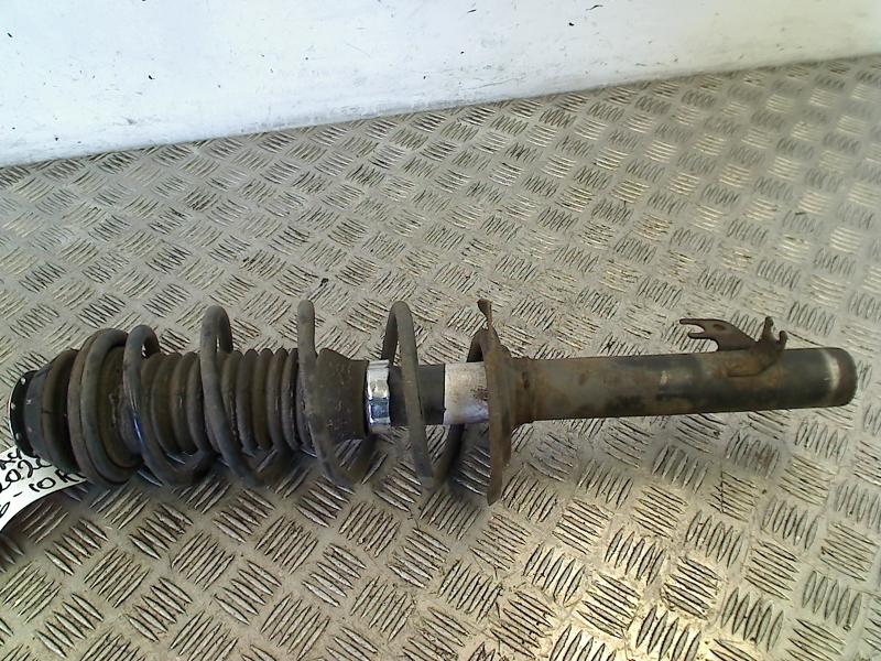Veerpoot Rechts Voor Toyota Aygo (B10) 2006 03071000398, Auto-onderdelen, Gebruikt, Kundenbetreuung@toyota.de, Toyota-Allee 2, Köln 50858, , Duitsland