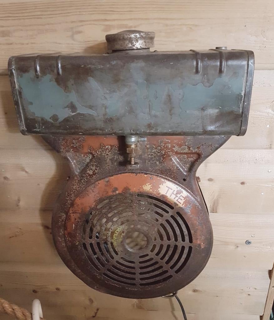 Unieke industriële Bernard Moteurs W110 Wandlamp., Gebruikt, ., Overige materialen, Ophalen of Verzenden