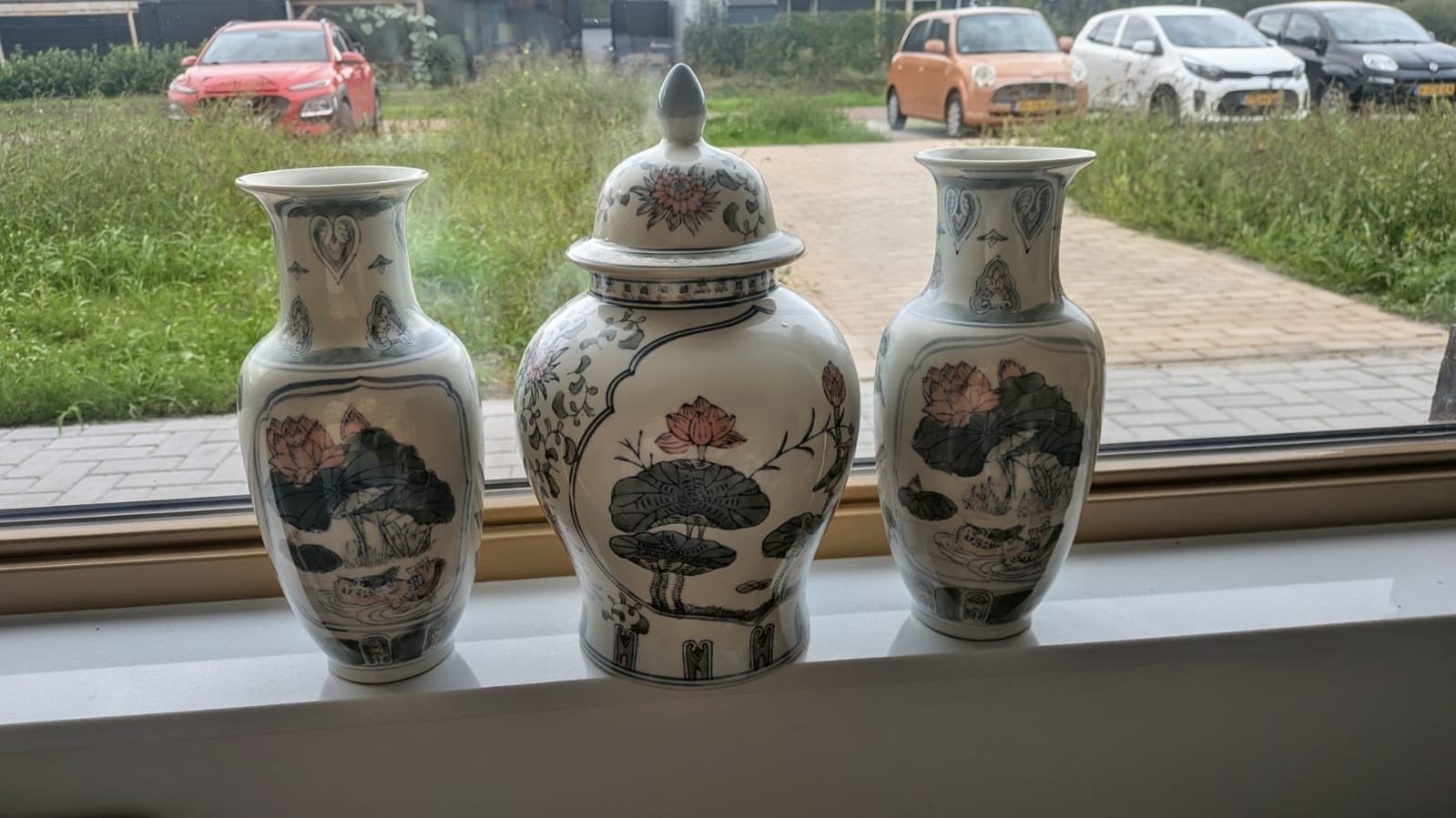 Chinees porseleinen kaststel met bloemmotief, Ophalen of Verzenden