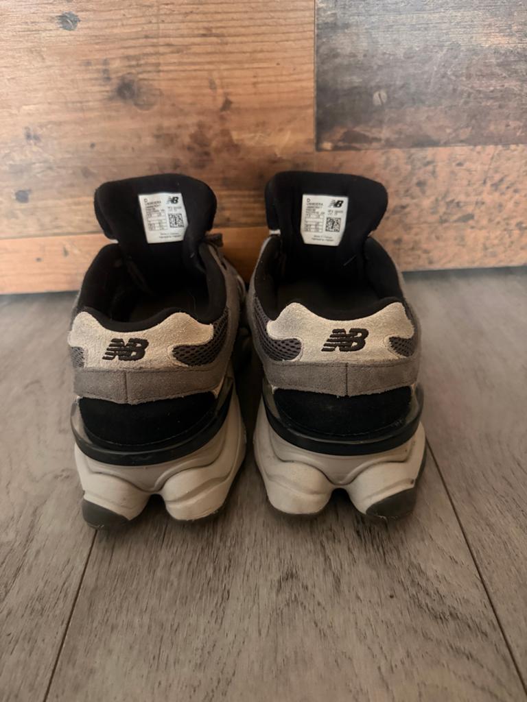 New Balance 9060 sneakers - Maat 40.5, Kleding | Dames, Schoenen, Ophalen of Verzenden, Zo goed als nieuw, Grijs, Sneakers of Gympen