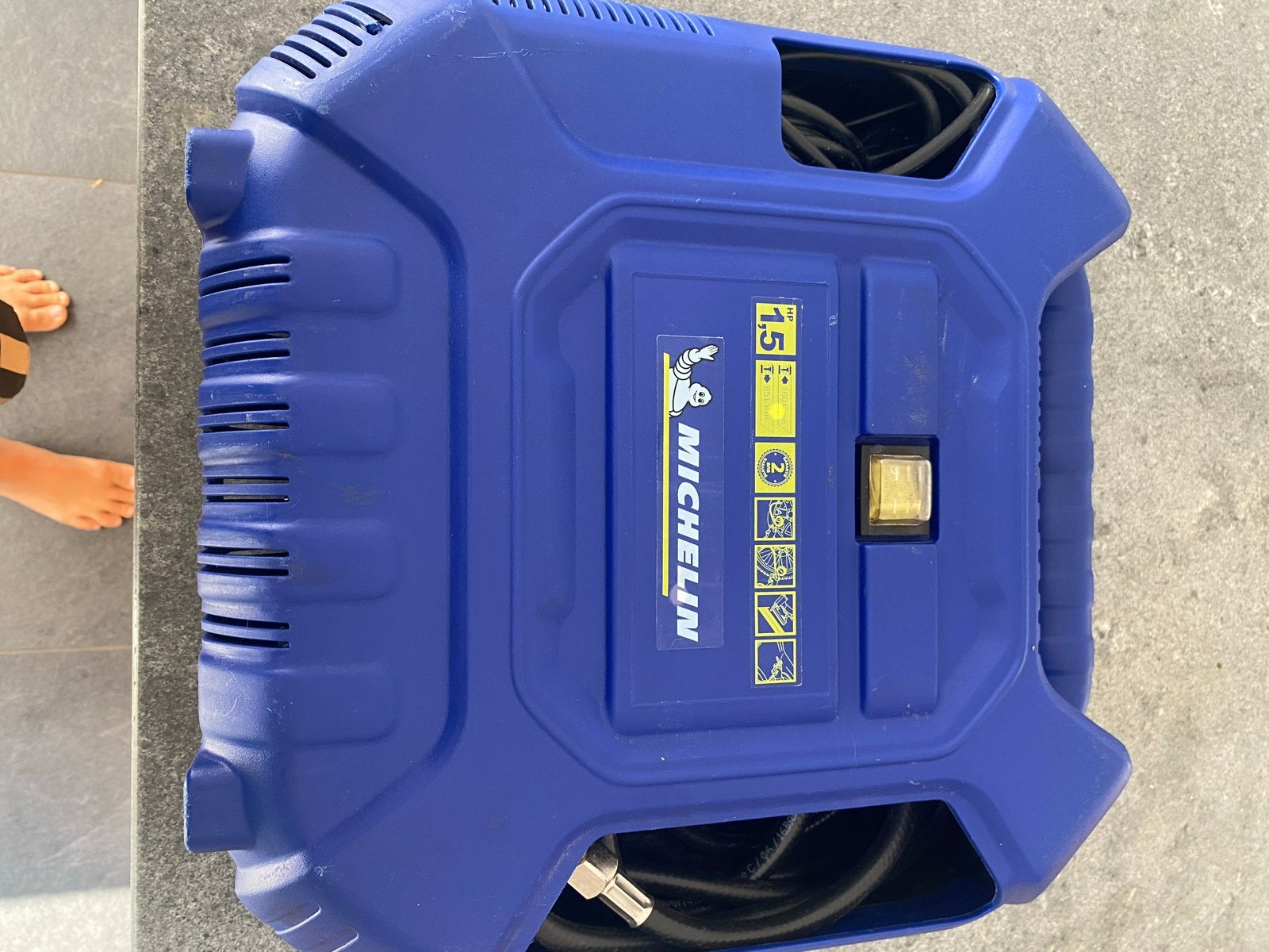 Michelin Compressor met bandenpomp, Gebruikt, 6 tot 10 bar, Ophalen of Verzenden, Minder dan 200 liter/min
