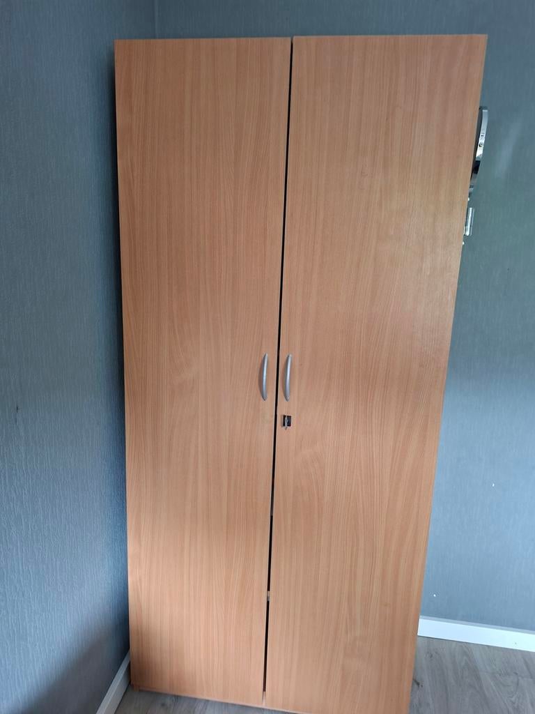 Kast met vakken, 2 deuren met slot en spiegels, 25 tot 50 cm, Gebruikt, Met deur(en), Glas
