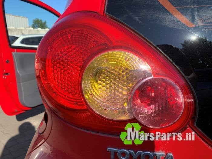 Achterlicht links van een Toyota Aygo, Gebruikt, -, -, Ophalen of Verzenden