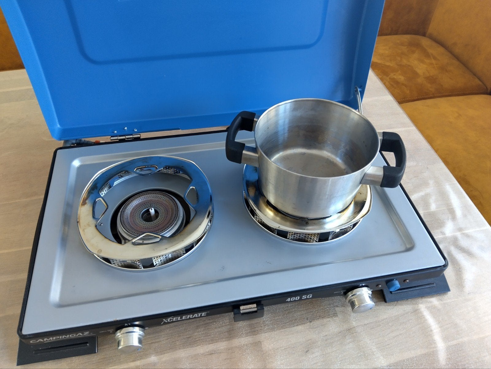 2 pits kookstel, grill functie, campinggaz, draagbaar, Caravans en Kamperen, Ophalen of Verzenden, Gebruikt