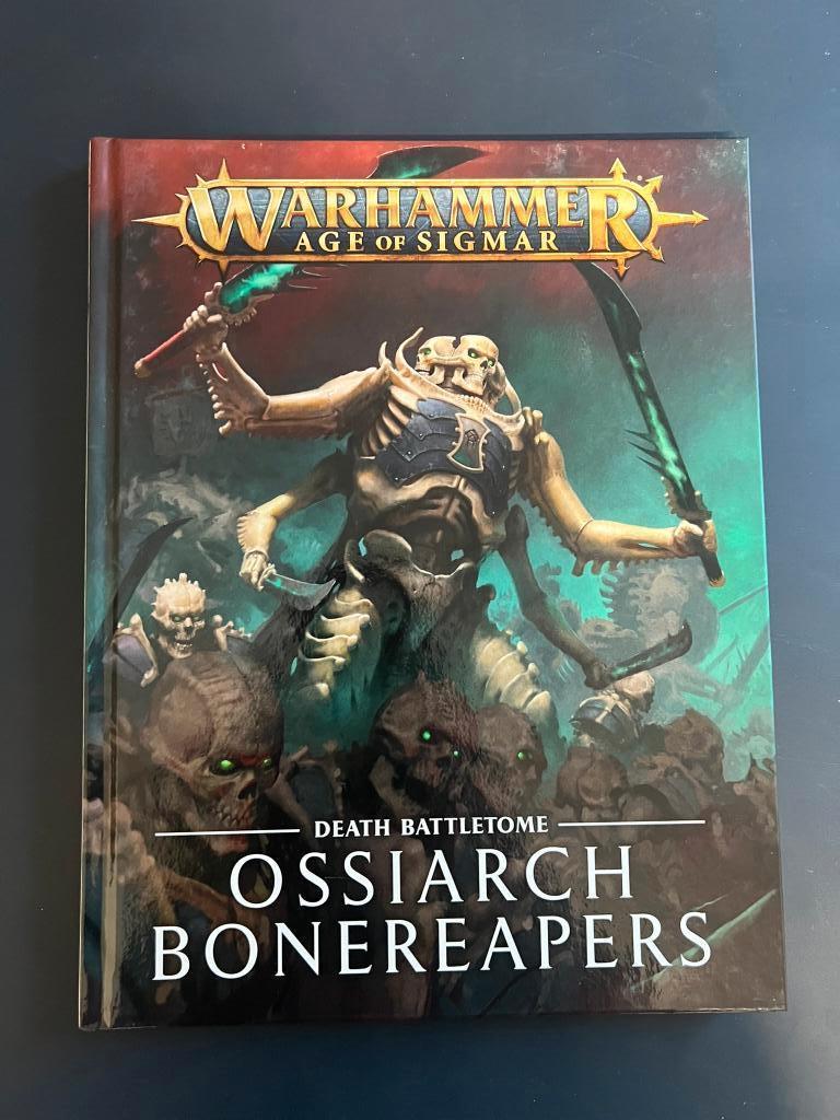 Warhammer - Age of Sigmar - Books - Ossiarch Bonereapers, Hobby en Vrije tijd, Wargaming, Ophalen of Verzenden, Zo goed als nieuw