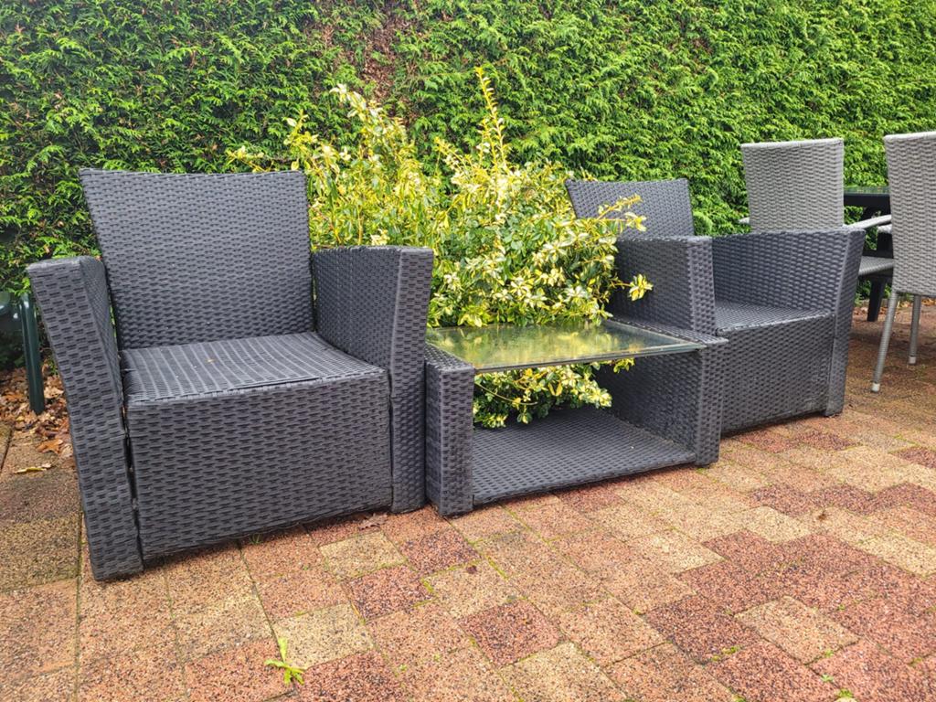 Loungeset met glazen bijzettafel, Tuin en Terras, Tuinsets en Loungesets, Overige materialen, Gebruikt, Loungeset, Stoel
