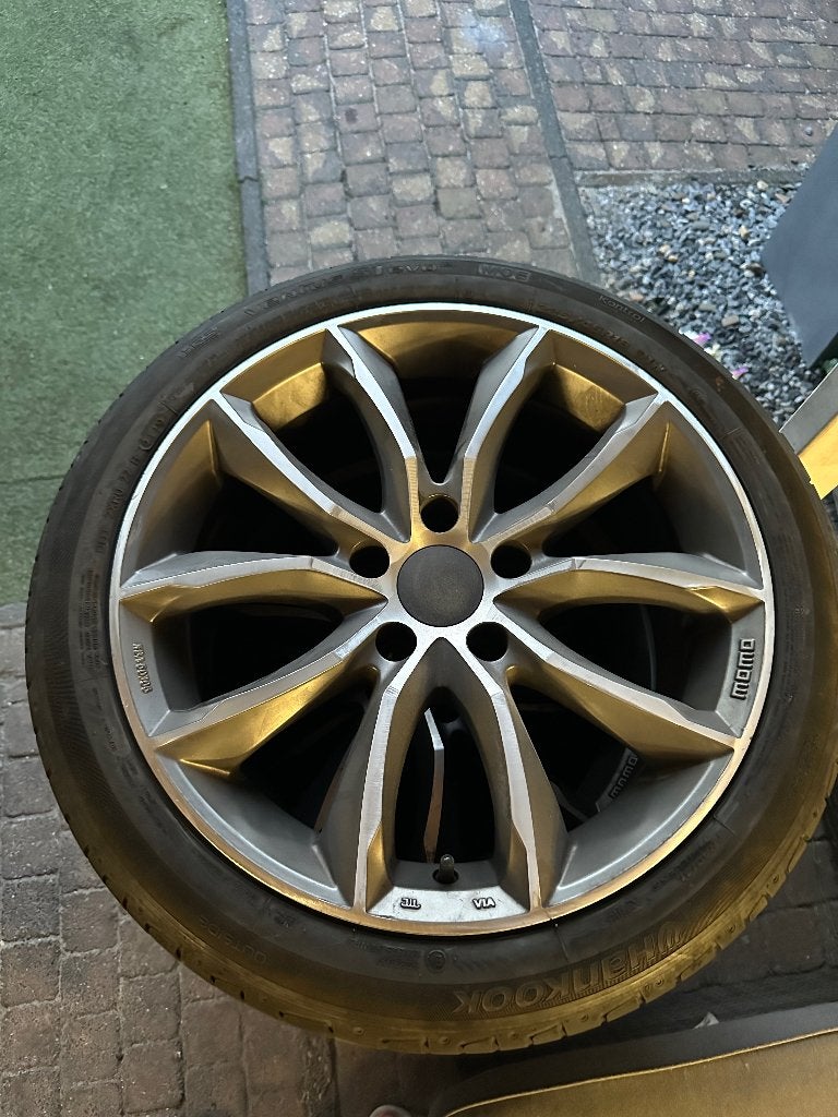 Sportvelgen MOMO 18”met bandenOpel/alfa Romeo/saab/jeep), Auto-onderdelen, Ophalen, 18 inch, Gebruikt, Velg(en)