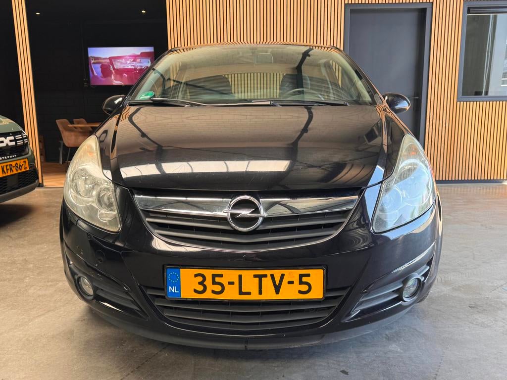 Opel Corsa 1.2-16V '111' Edition Automaat Airco|Cruise|NW AP, Euro 5, 750 kg, 1229 cc, Zwart