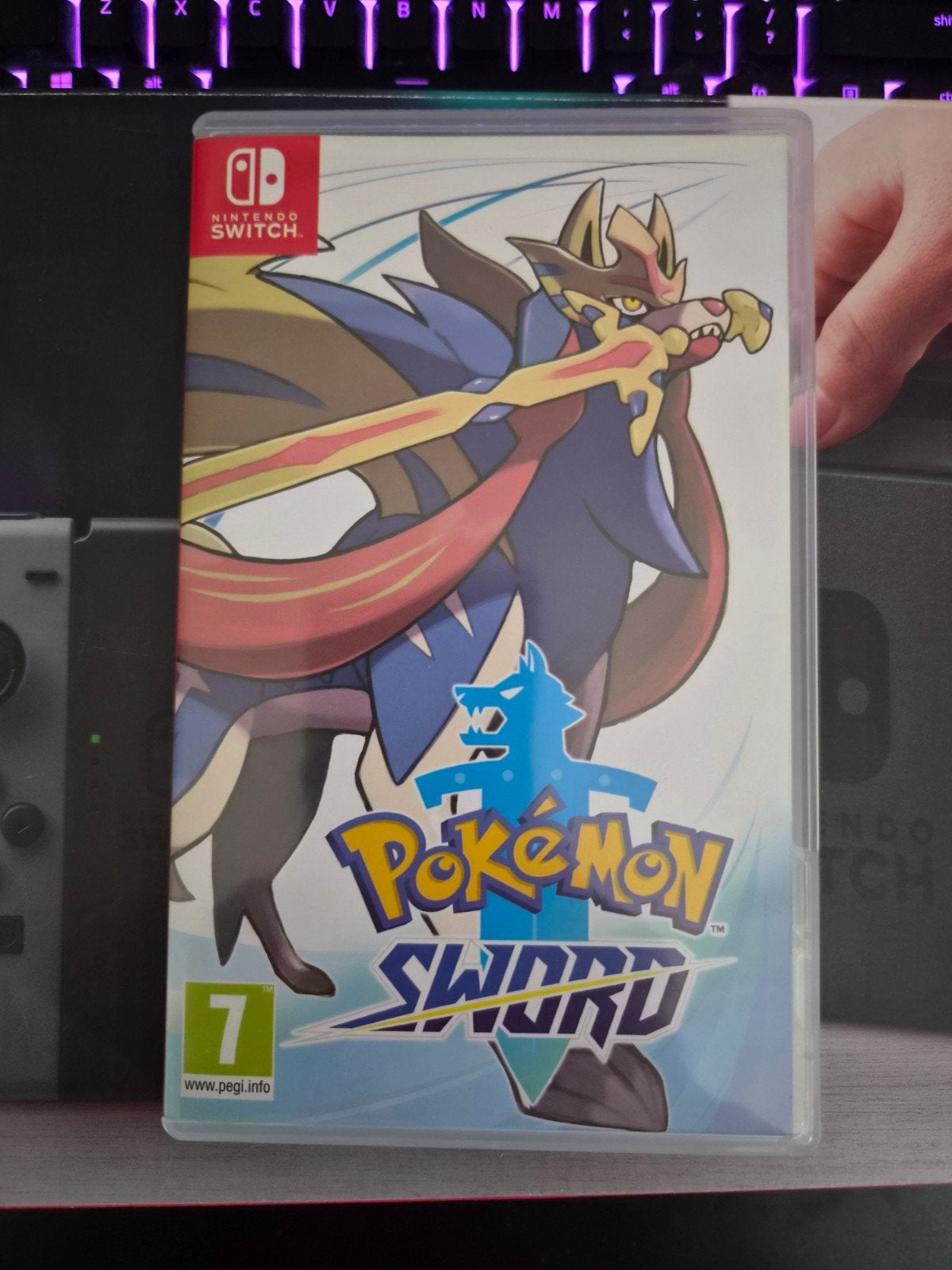 Pokémon Sword Nintendo Switch - Zeer nette staat, Online, Verzenden, 1 speler, Zo goed als nieuw