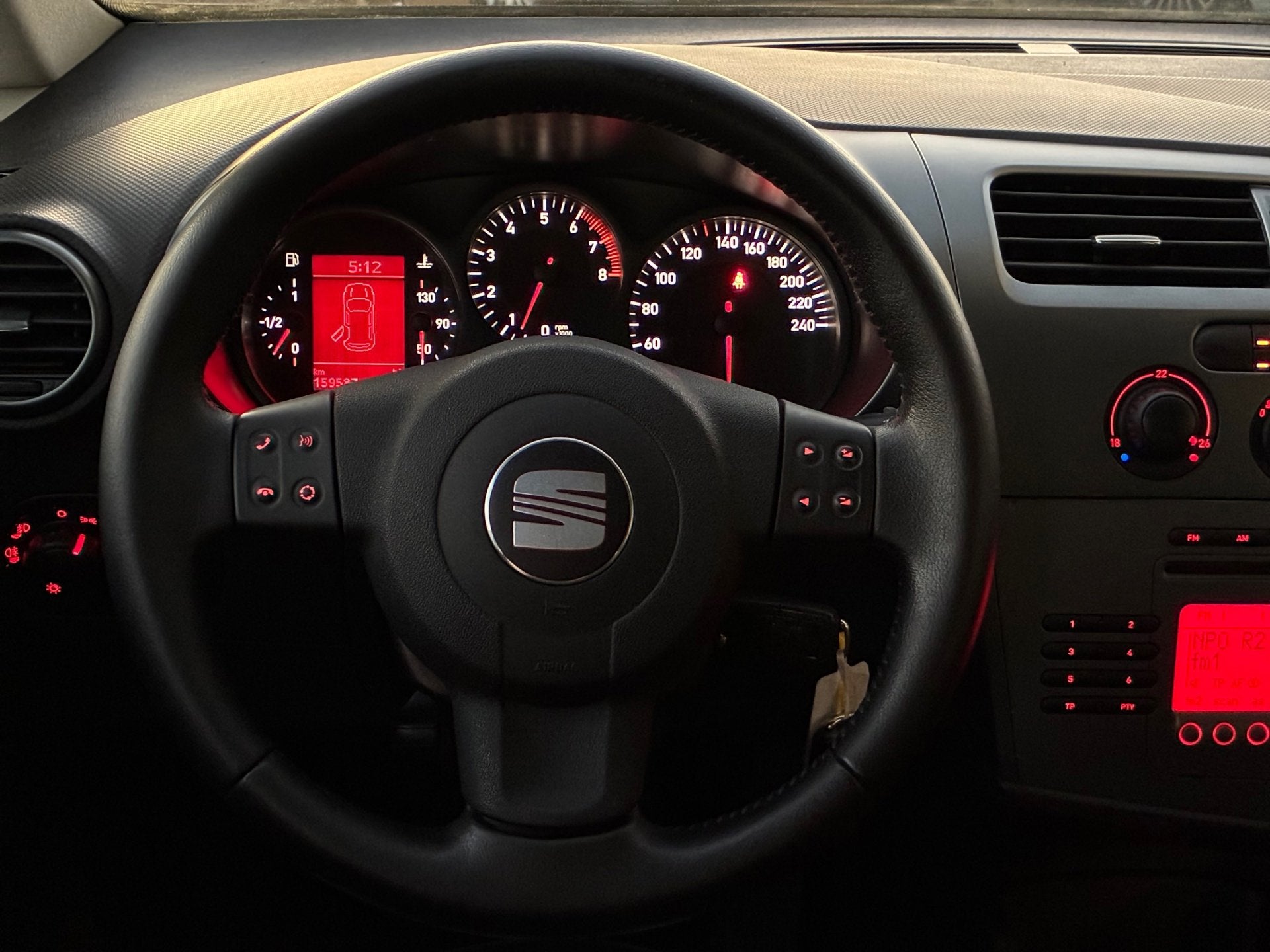 Seat Leon 1.4 TSI Active Style|2e Eigenaar|Airco|PDC|CruiseC, Auto's, 125 pk, Gebruikt, 4 cilinders, Leon