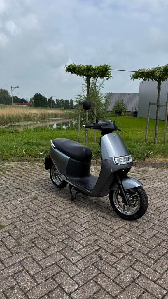 Ecooter e2, Fietsen en Brommers, Scooters | Overige merken, Ophalen, Gebruikt, Elektrisch, Maximaal 25 km/u