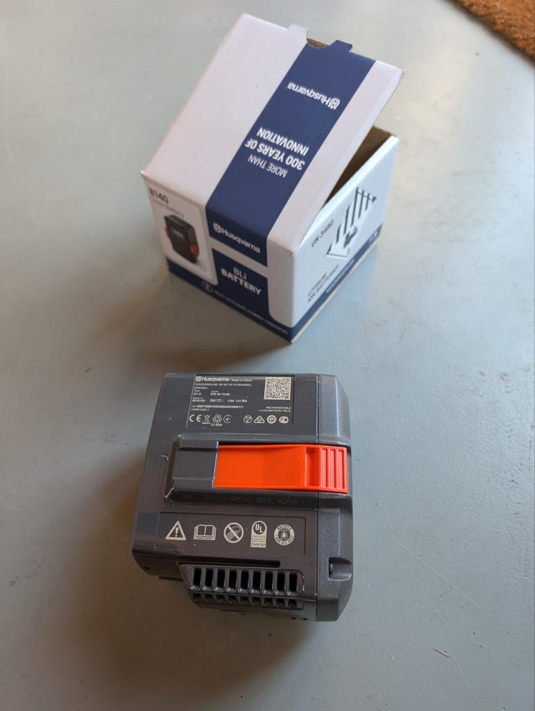 Husqvarna B140 Accu - Nieuw in doos, Ophalen of Verzenden, Nieuw