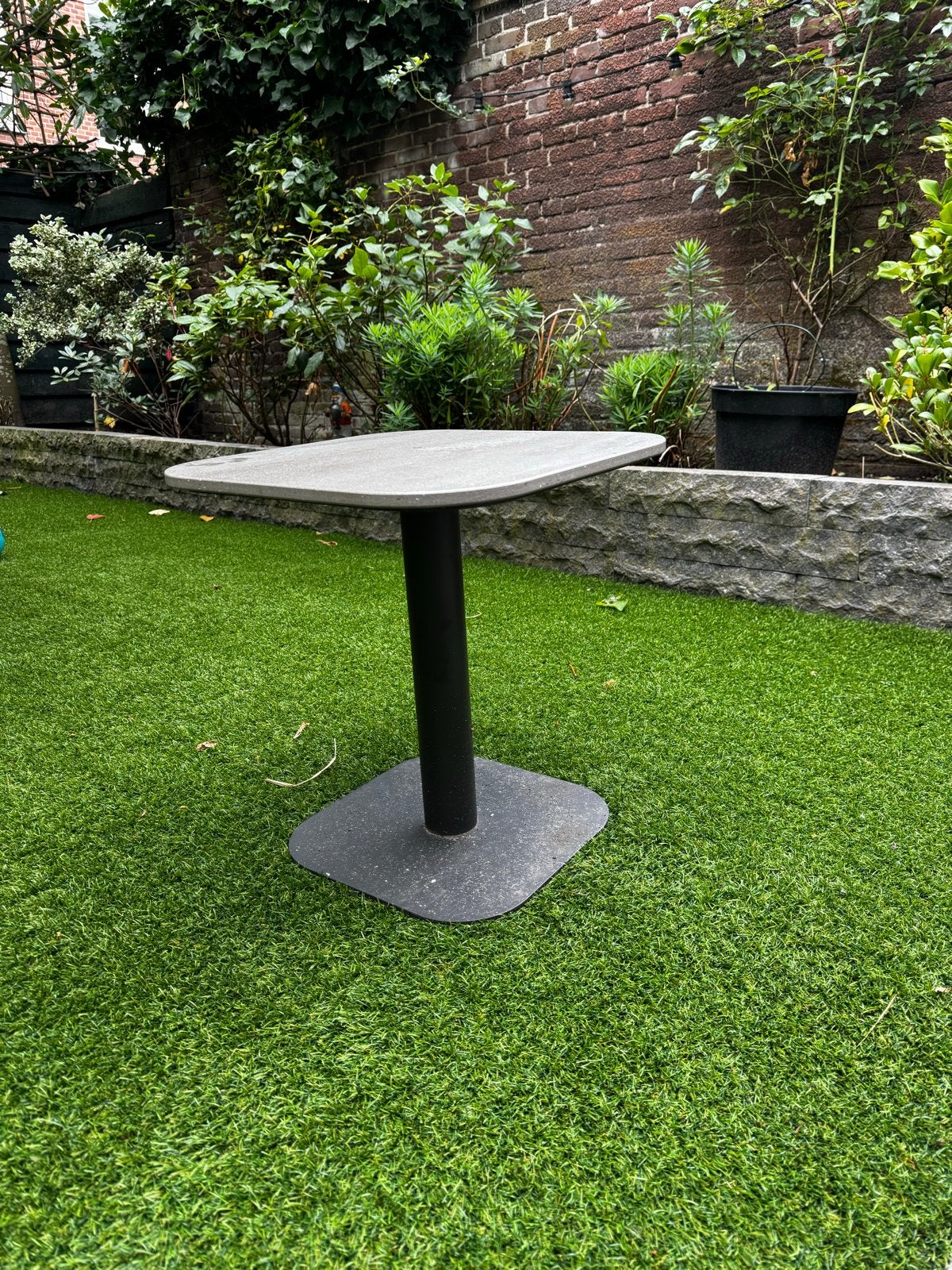 Bijzet tuintafel vincent Sheppard, Ophalen of Verzenden, Gebruikt, Vierkant, Overige materialen