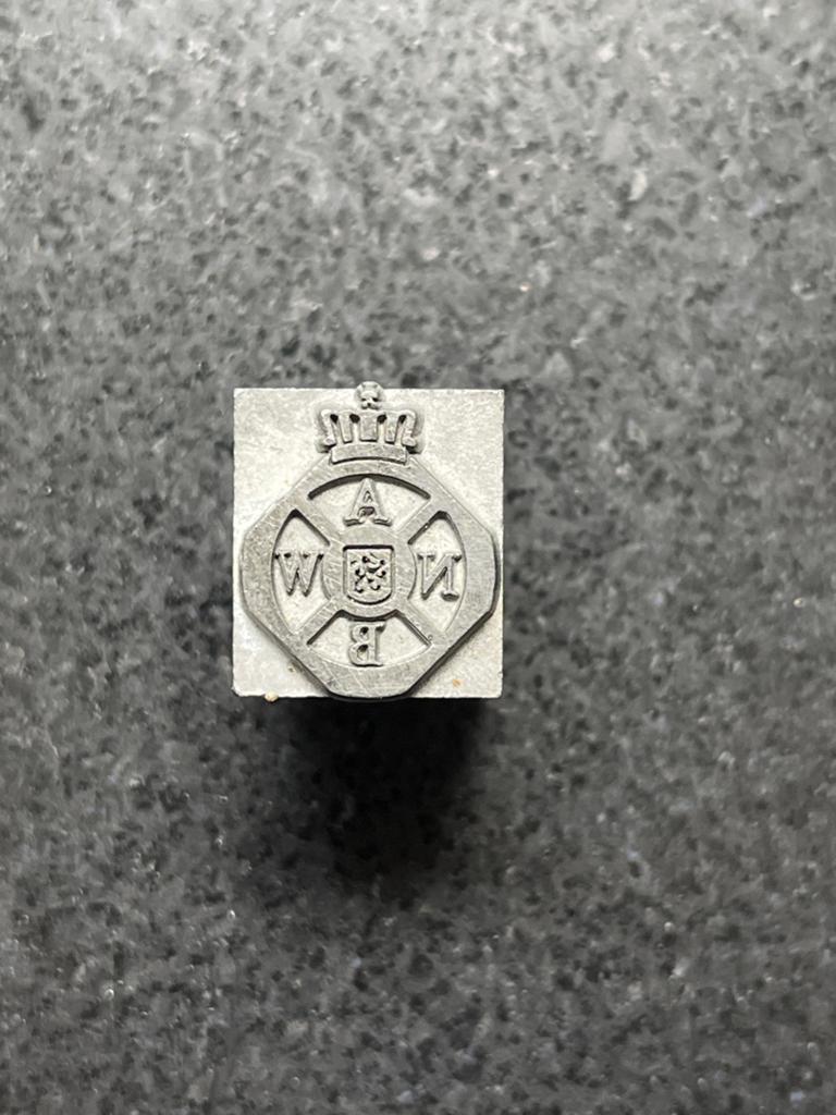 Vintage Lood Lettertype Stempel A.N.W.B, Ophalen of Verzenden, Gebruikt