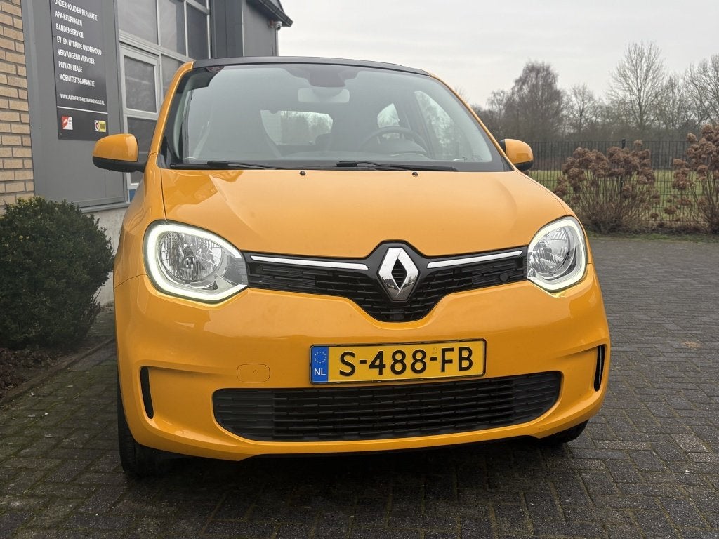 Renault Twingo 1.0 SCe Collection OPEN DAK-BLUETOOTH-AIRCO, Twingo, 4 stoelen, 23 km/l, Geel