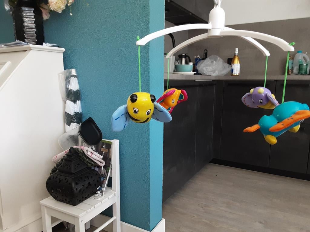 Mobiel voor de kinderbox, Kinderen en Baby's, Speelgoed | Babyspeelgoed, Ophalen, Mobiel