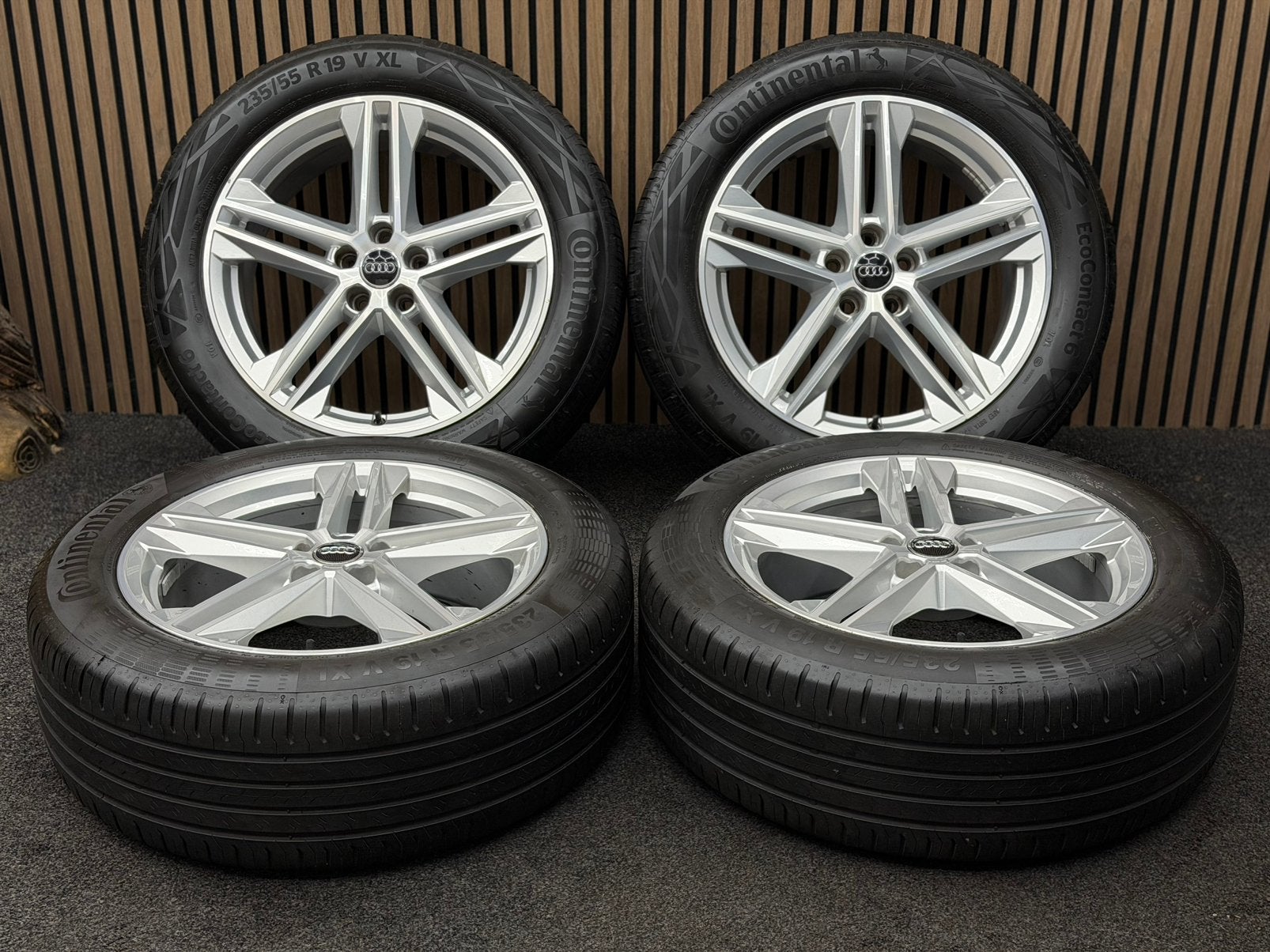 Originele 19 inch Audi Q5 SQ5 80A 5x112 ET39 Continental, ., Banden en Velgen, 235 mm, .