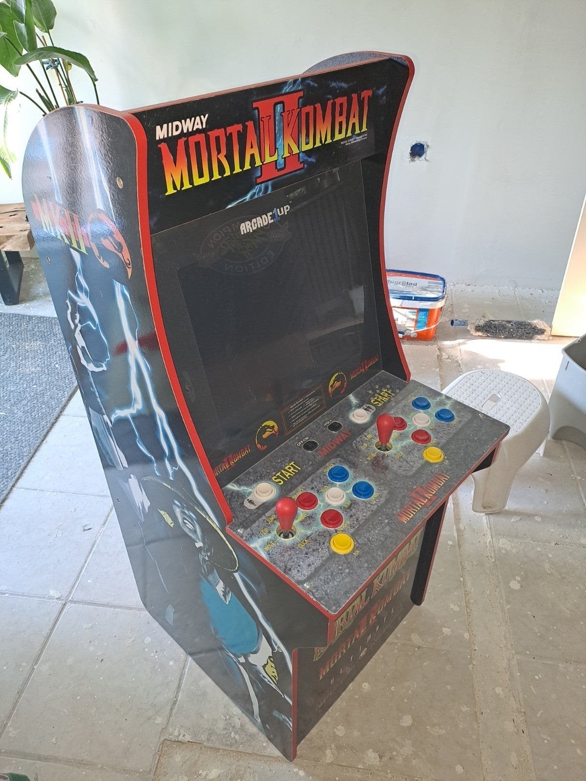 Arcade1Up Mortal Kombat II Arcade Kast met Riser, Spelcomputers en Games, Spelcomputers | Overige, Zo goed als nieuw, Overige merken