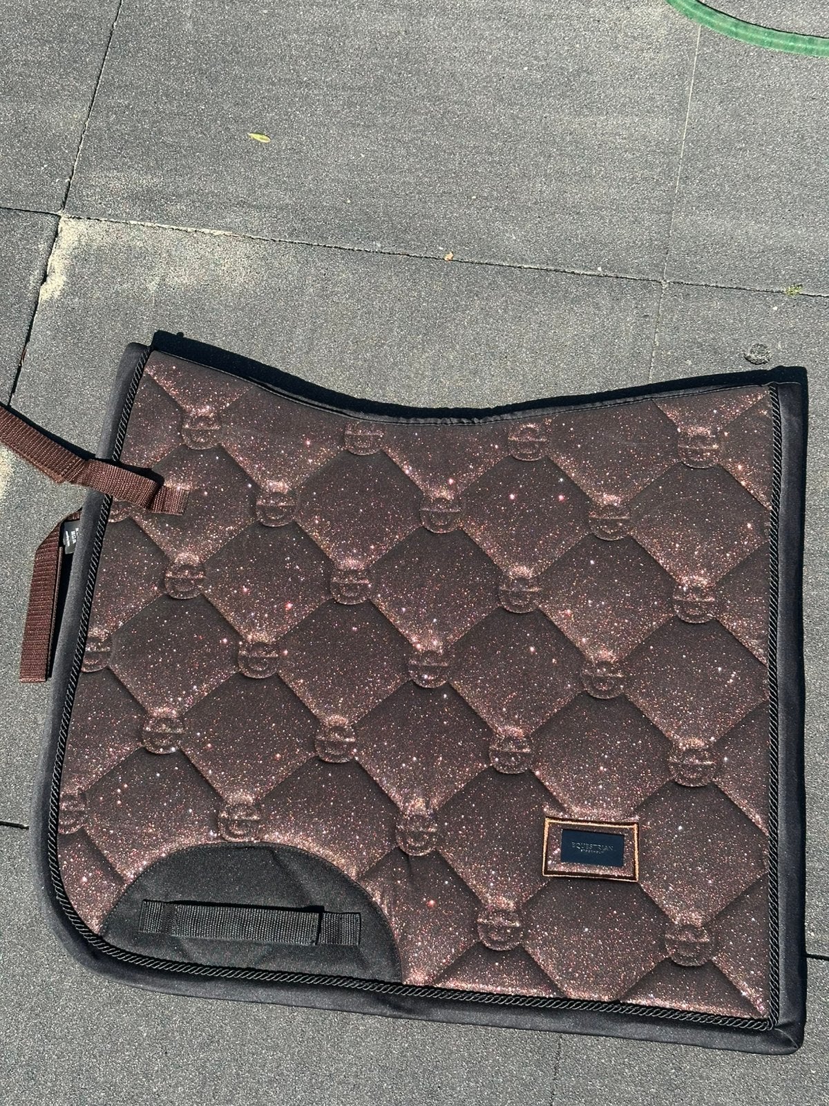Equestrian Stockholm dekje maat full Mahogany glimmer, Dieren en Toebehoren, Paarden en Pony's | Dekens en Dekjes, Ophalen of Verzenden