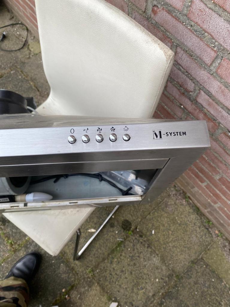 M-System Afzuigkap - Inbouw - Gebruikt, Witgoed en Apparatuur, Afzuigkappen, Ophalen, Gebruikt, Minder dan 200 m³ per uur, Onderbouw afzuigkap