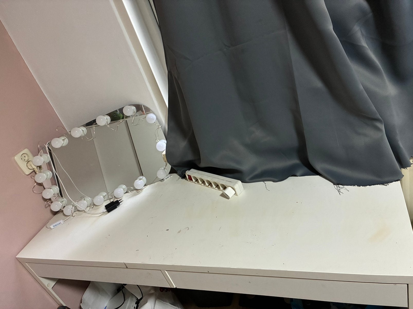 Wit bureau, iclusief spiegel, Ophalen, Overige typen, 105 cm, Gebruikt