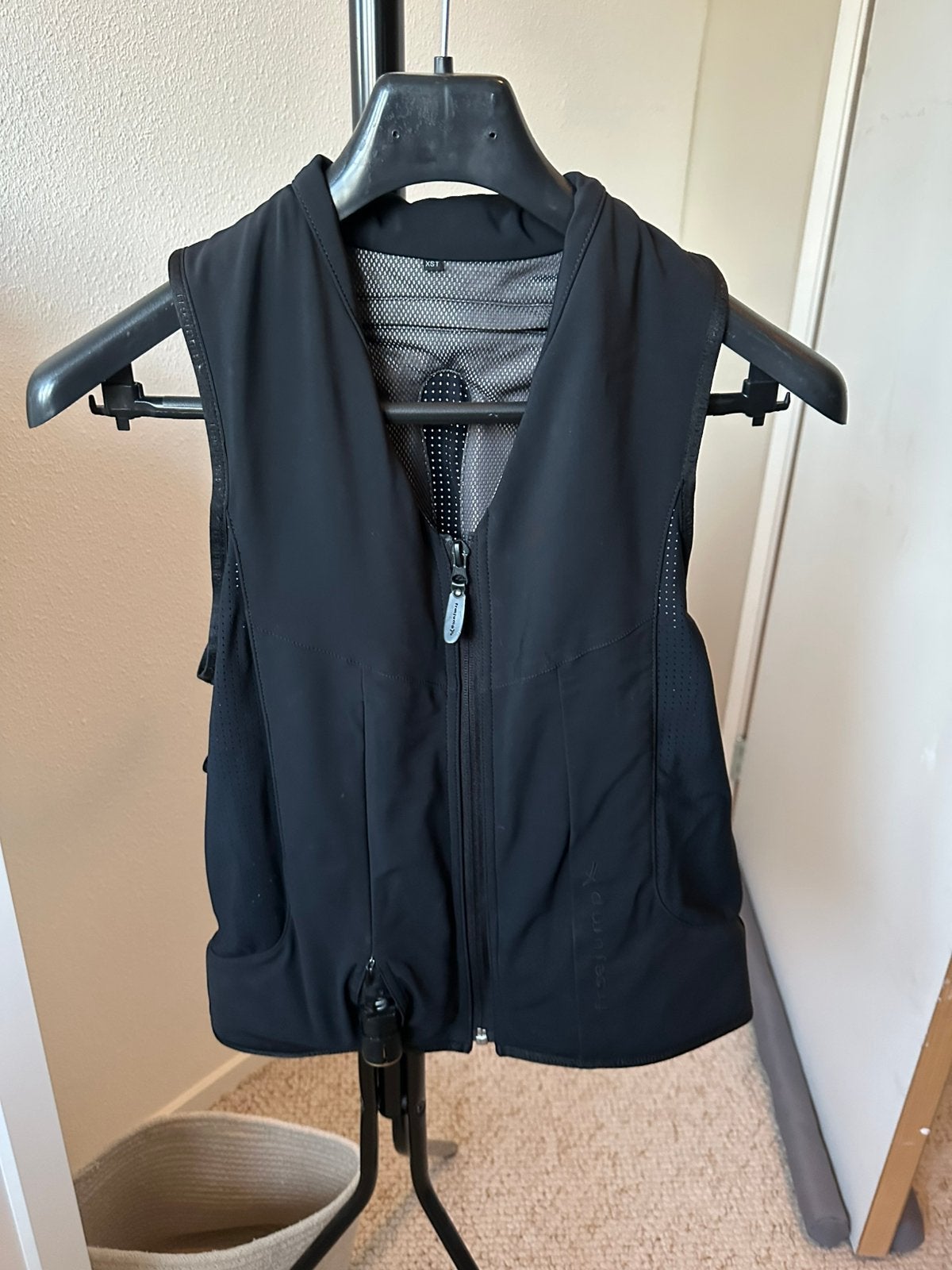 Freejump airvest, Ophalen of Verzenden, Zo goed als nieuw, Springen