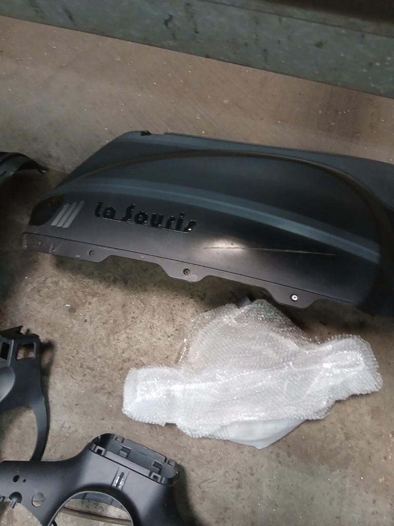 Kappen van een la souris sourini s, Ophalen, Kap, Overige merken