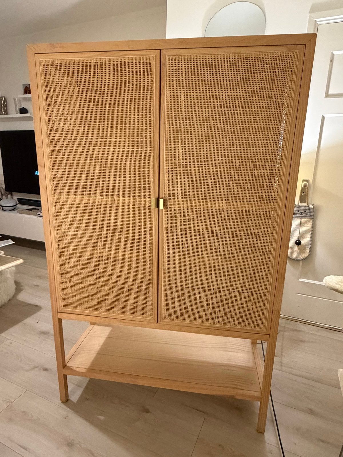 Rotan kast met webbing deuren licht hout, Ophalen, Gebruikt