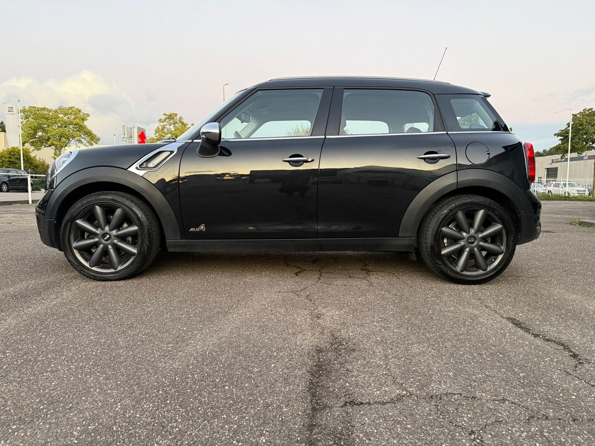 Mini Countryman 1.6 Cooper S ALL4 I All-wheel drive I, Euro 5, Gebruikt, Zwart, Zwart