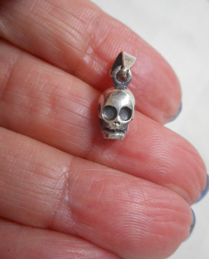 Zilveren klein doodskop hangertje nr.1398, Verzenden, Zo goed als nieuw, Zilver, Zilver