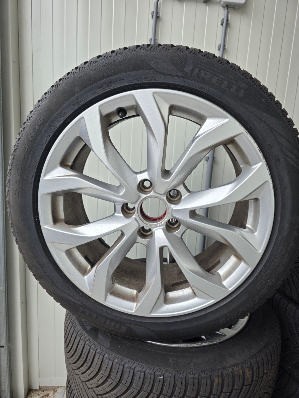 Orginele Audi A6 18" velgen met banden, Ophalen, 18 inch, Zomerbanden