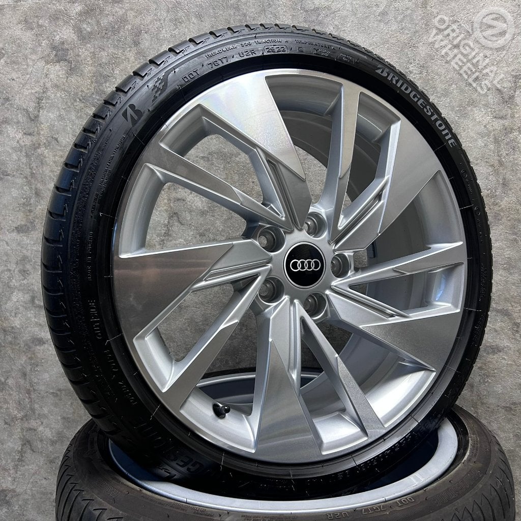 18 inch originele velgen + zomerbanden Audi A3 S3 8Y, Gebruikt, Banden en Velgen, Ophalen of Verzenden, Personenwagen