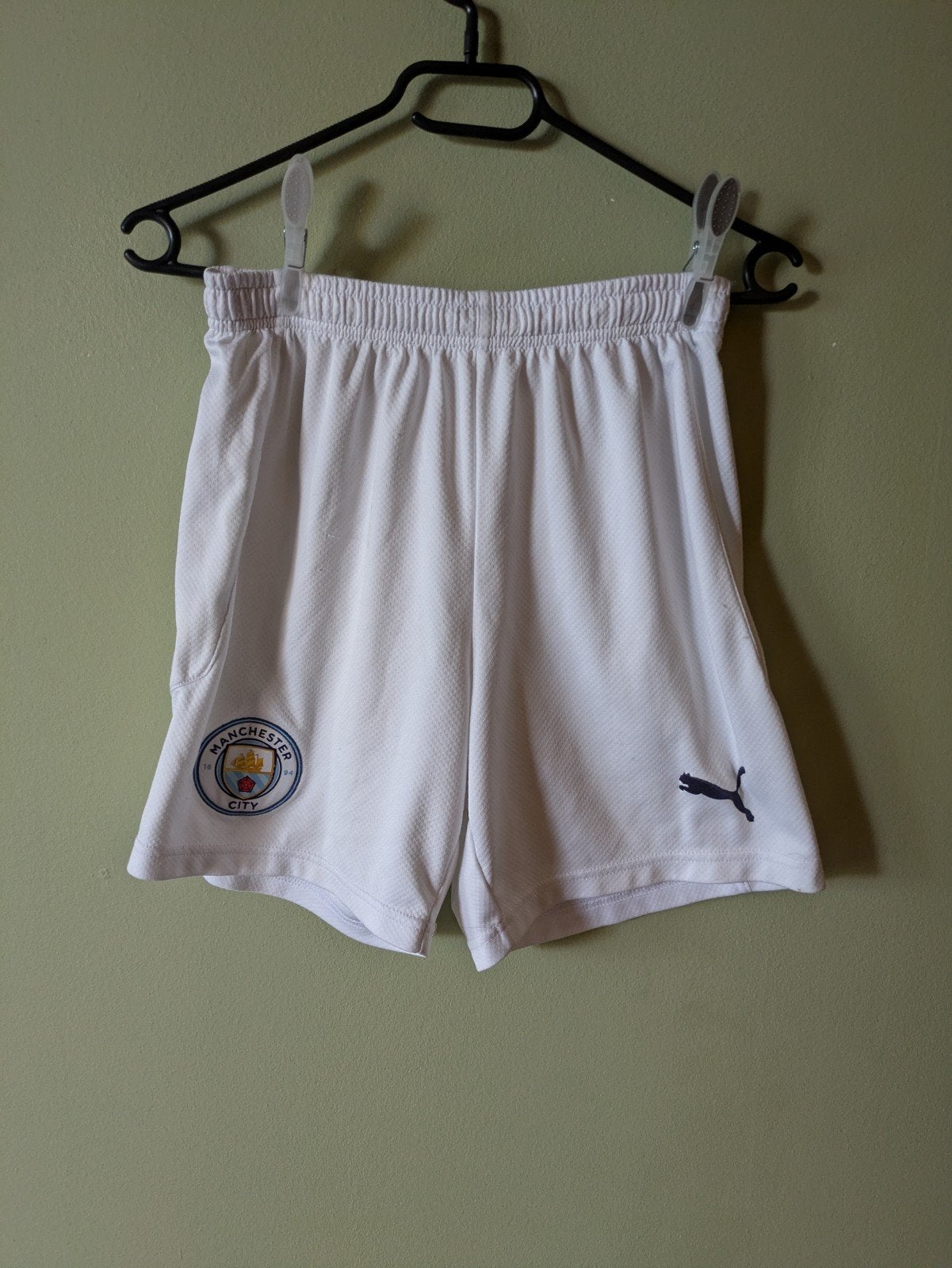 Manchester City voetbalbroekje maat 176 (2), Kinderen en Baby's, Gebruikt, Puma, Sport- of Zwemkleding, Ophalen of Verzenden