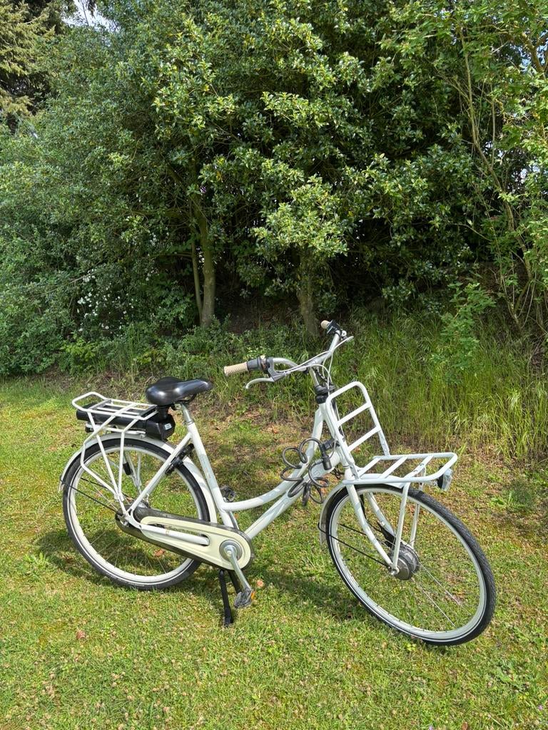 Elektrische Fiets | Nieuwe Accu | Batavus Diva e go, Fietsen en Brommers, Fietsen | Dames | Damesfietsen, Ophalen, Zo goed als nieuw