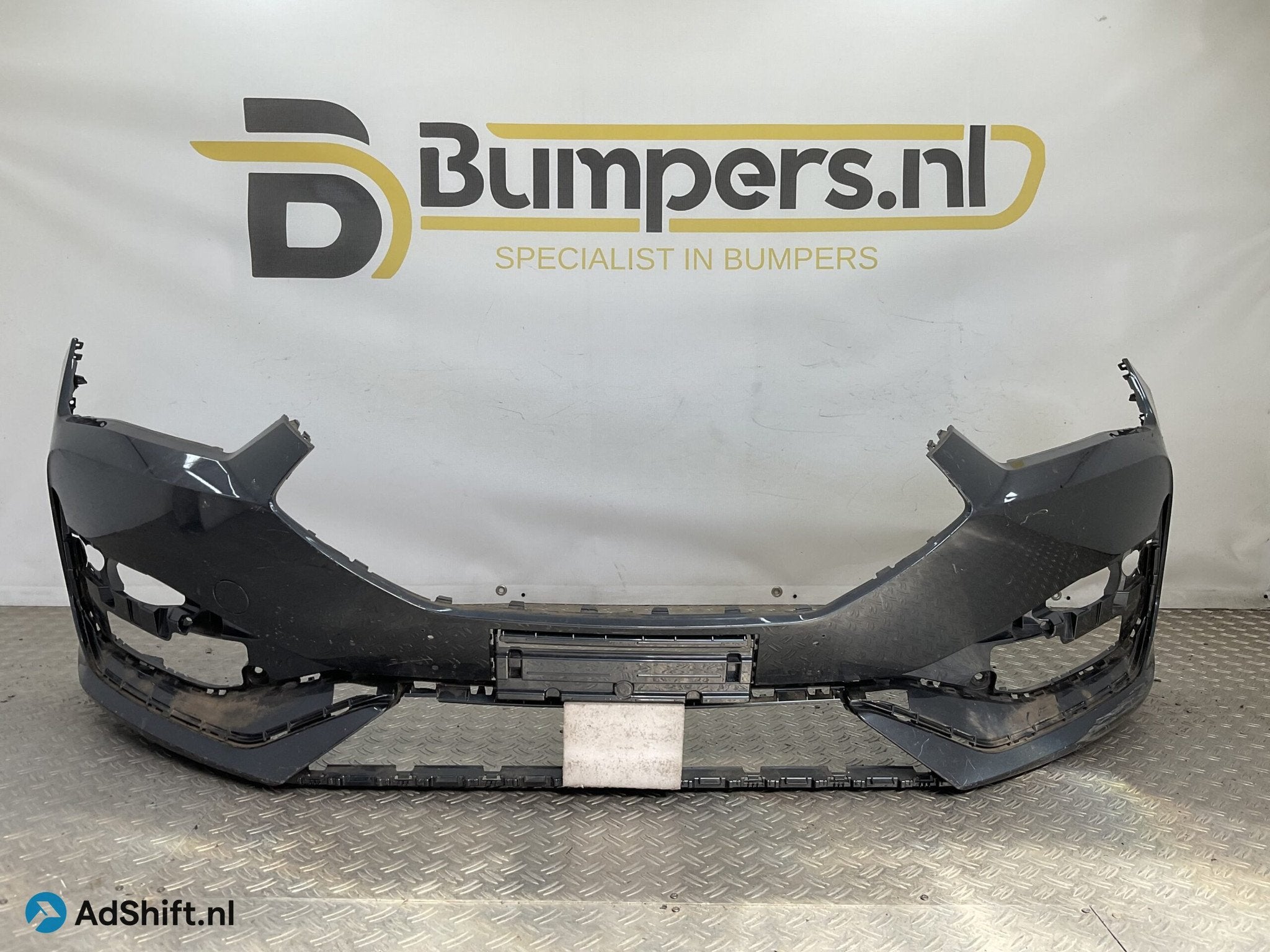 BUMPER SEAT LEON IV 4 5FA CUPRA 20-24 5FA807217B VOORBUMPER