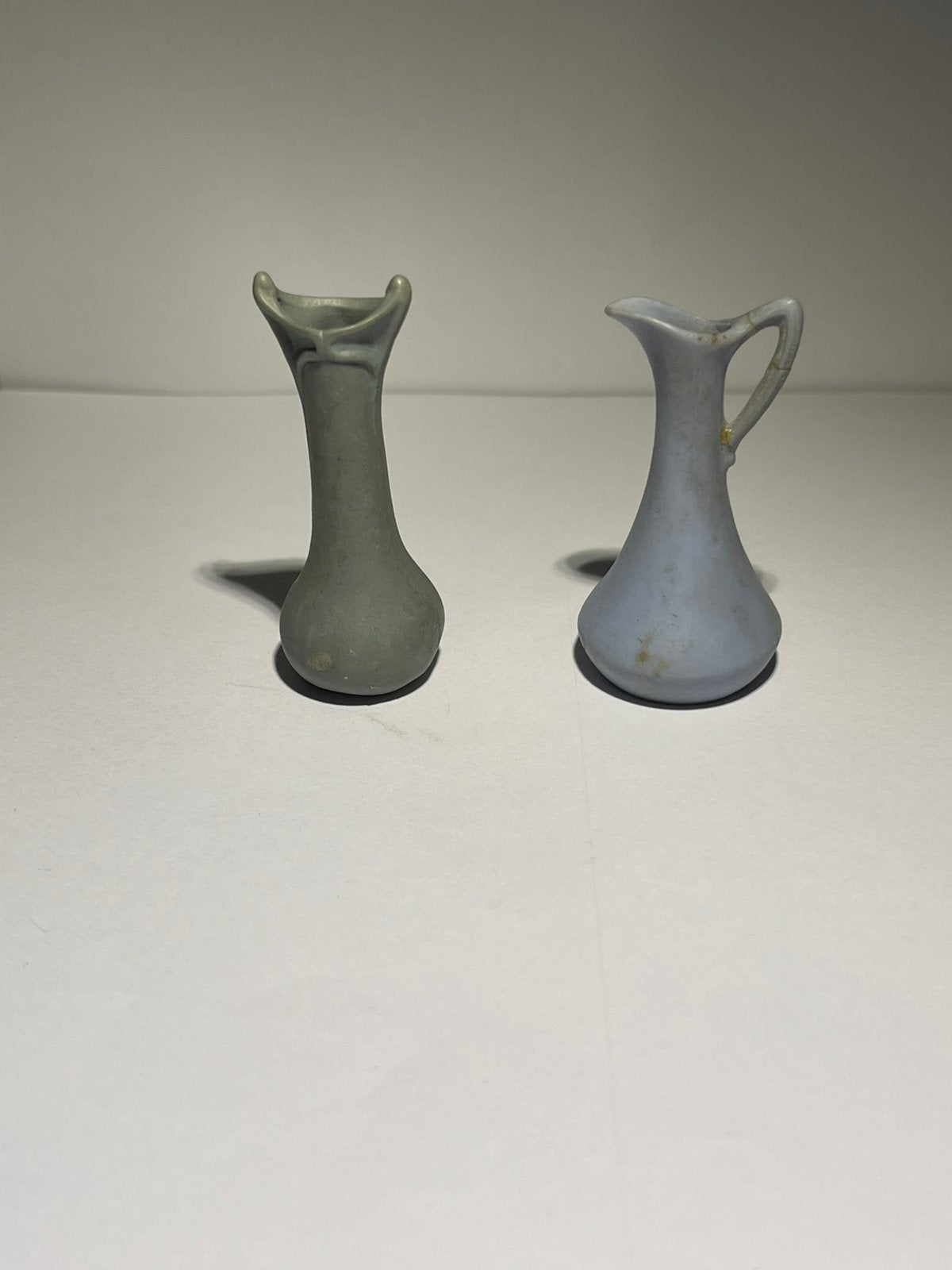 Miniatuur porselein Jugendstil/Art Nouveau vaasje, Antiek en Kunst, Ophalen of Verzenden