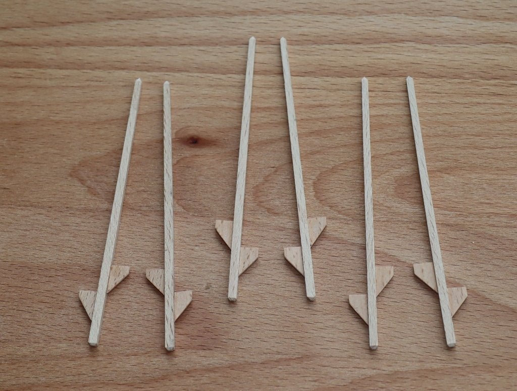 Houten stelten voor bv in speelgoedwinkel of kinderkamer., Ophalen of Verzenden, Nieuw, Gebruiksvoorwerp