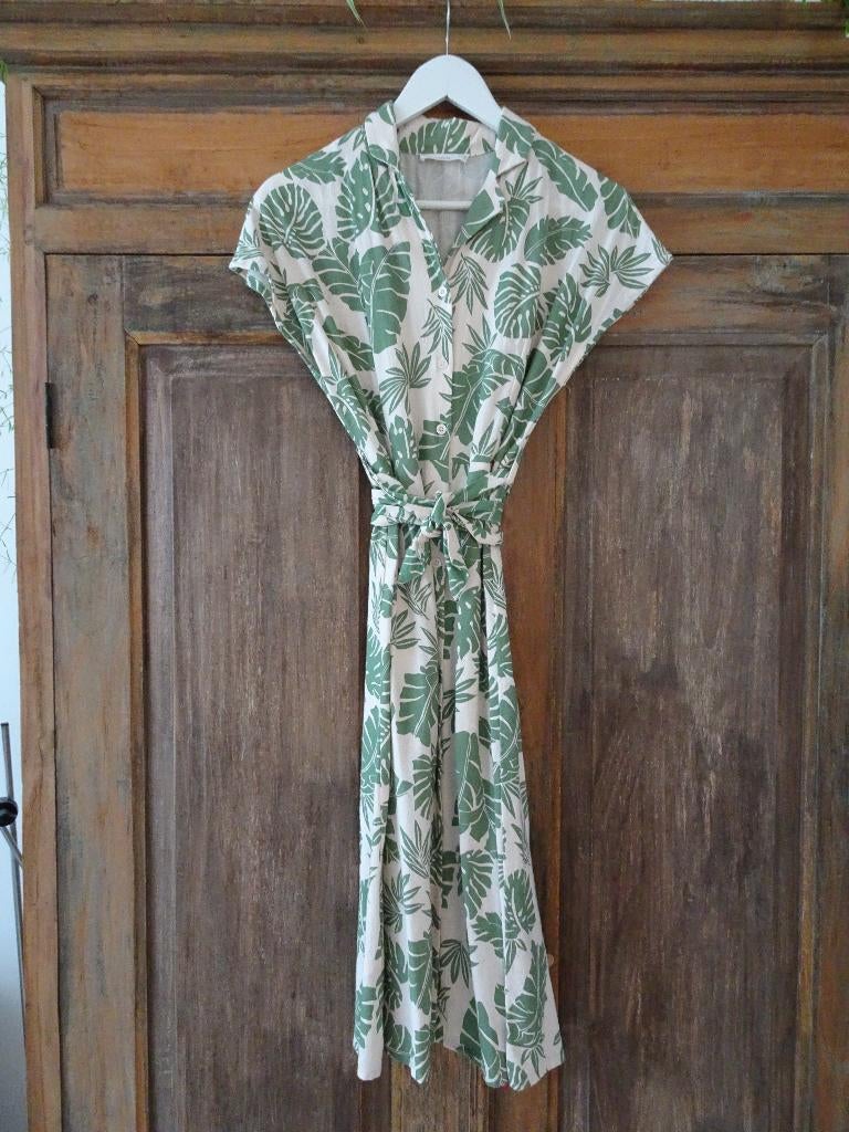 MANGO MNG jurk met bladeren print maat S, Kleding | Dames, Jurken, Ophalen of Verzenden, Zo goed als nieuw, Maat 36 (S), Wit