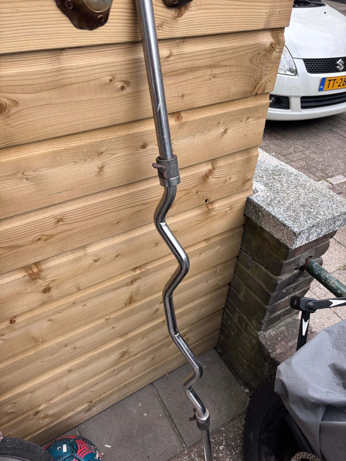 EZ Curl Bar - Halterstang voor biceps en triceps, Sport en Fitness, Fitnessmaterialen, Ophalen, Gebruikt, Armen, Halterstangen