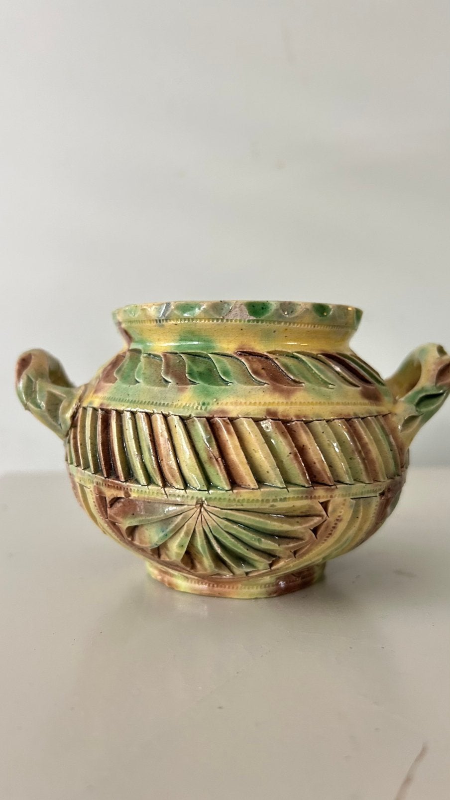 Antieke friese kerfsnede pot polychroom, Ophalen of Verzenden