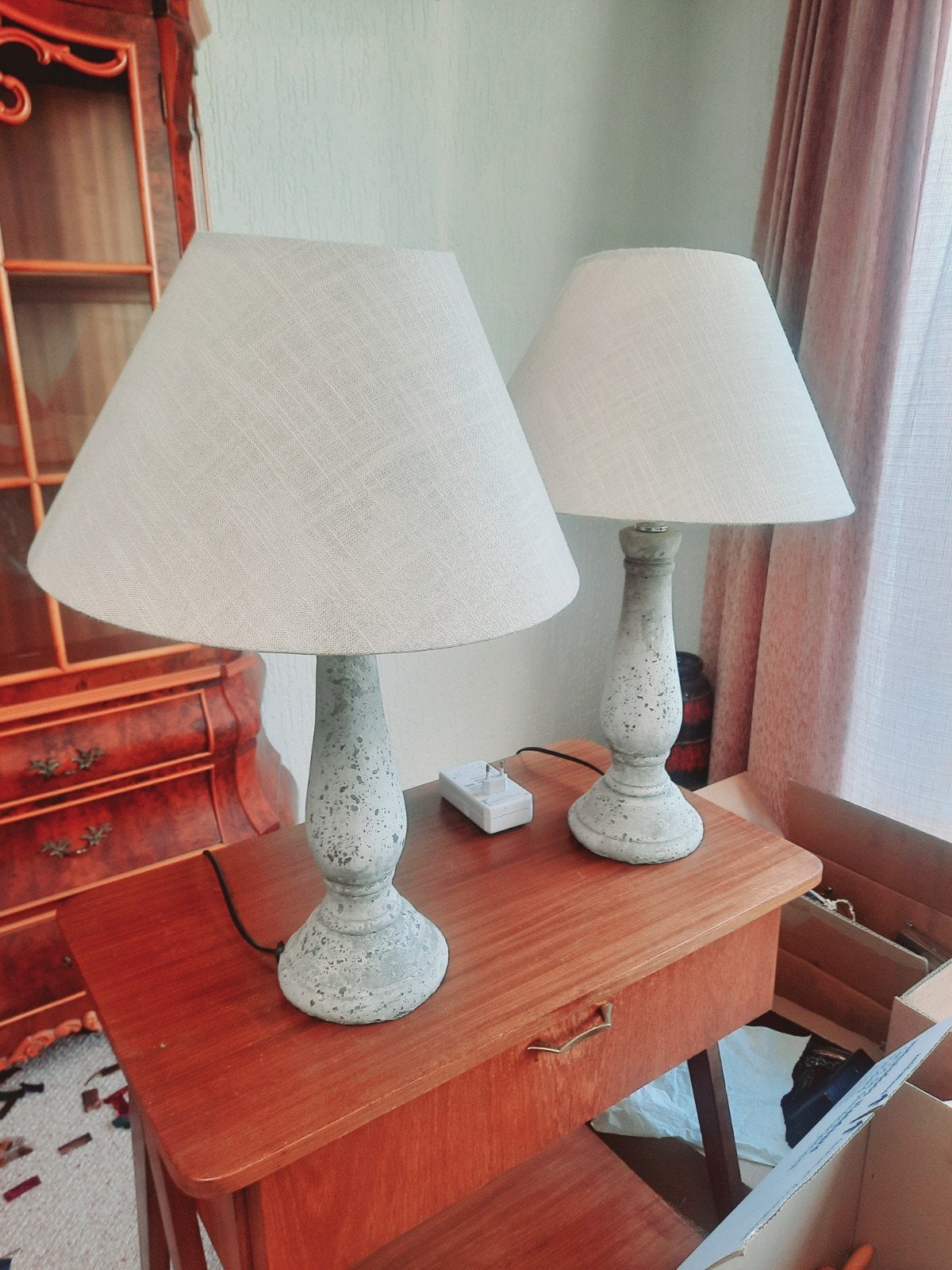 Set van 2 landelijke tafellampen met stoffen kap, Gebruikt, Ophalen of Verzenden, Grijs, Schemerlamp
