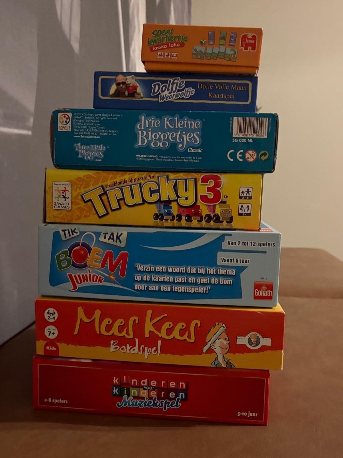 Diverse gezelschapsspellen voor kinderen, Een of twee spelers, Ophalen, Gebruikt
