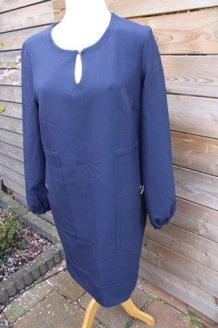 Jurk donkerblauw Caroline Biss mt 40 OPRUIMING Vaste prijs, Maat 38/40 (M), Blauw, Ophalen of Verzenden, Zo goed als nieuw
