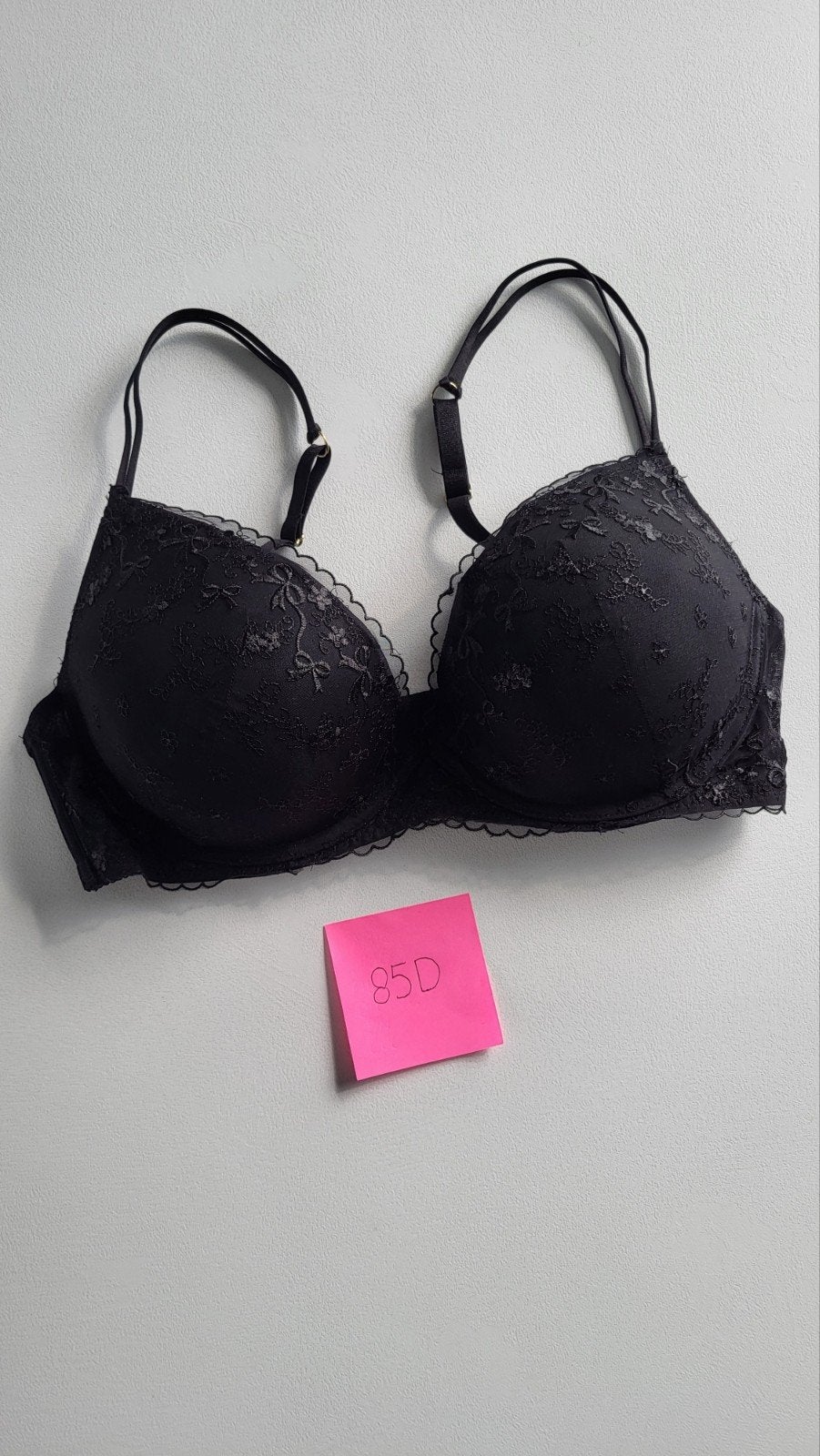 Zwarte BH - Maat 85D, Kleding | Dames, Ondergoed en Lingerie, Ophalen of Verzenden, Zwart, BH