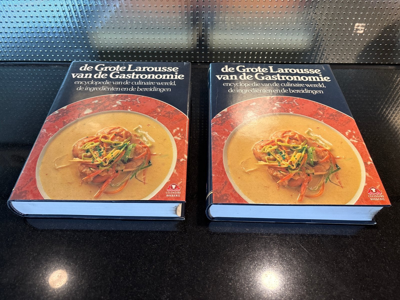De Grote Larousse van de Gastronomie - 2-delige set, Overige typen, Ophalen of Verzenden, Zo goed als nieuw, Frankrijk