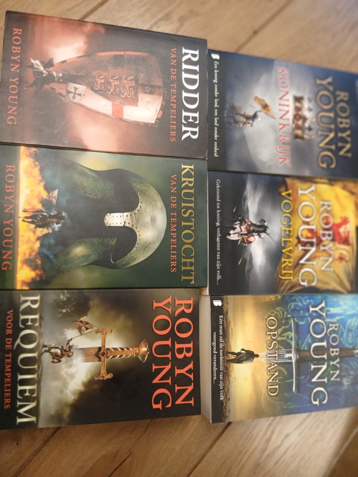 Boeken van Robyn Young, Boeken, Ophalen of Verzenden, Zo goed als nieuw