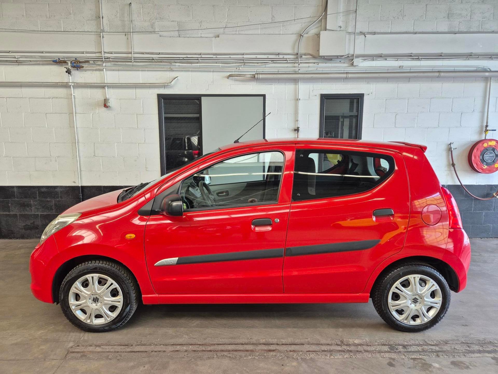 Suzuki ALTO 1.0 Automaat Comfort Plus, Auto's, Euro 5, Gebruikt, 200 kg, Emergency brake assist