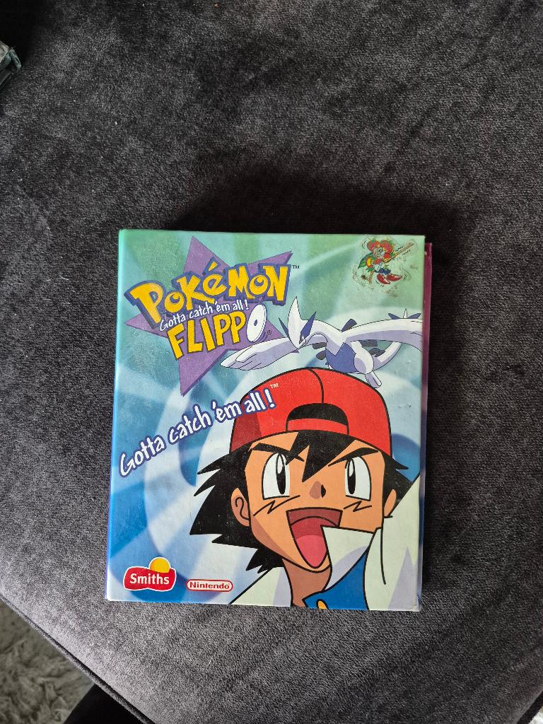 Pokemon flippo map, Verzamelen, Flippo's, Ophalen of Verzenden