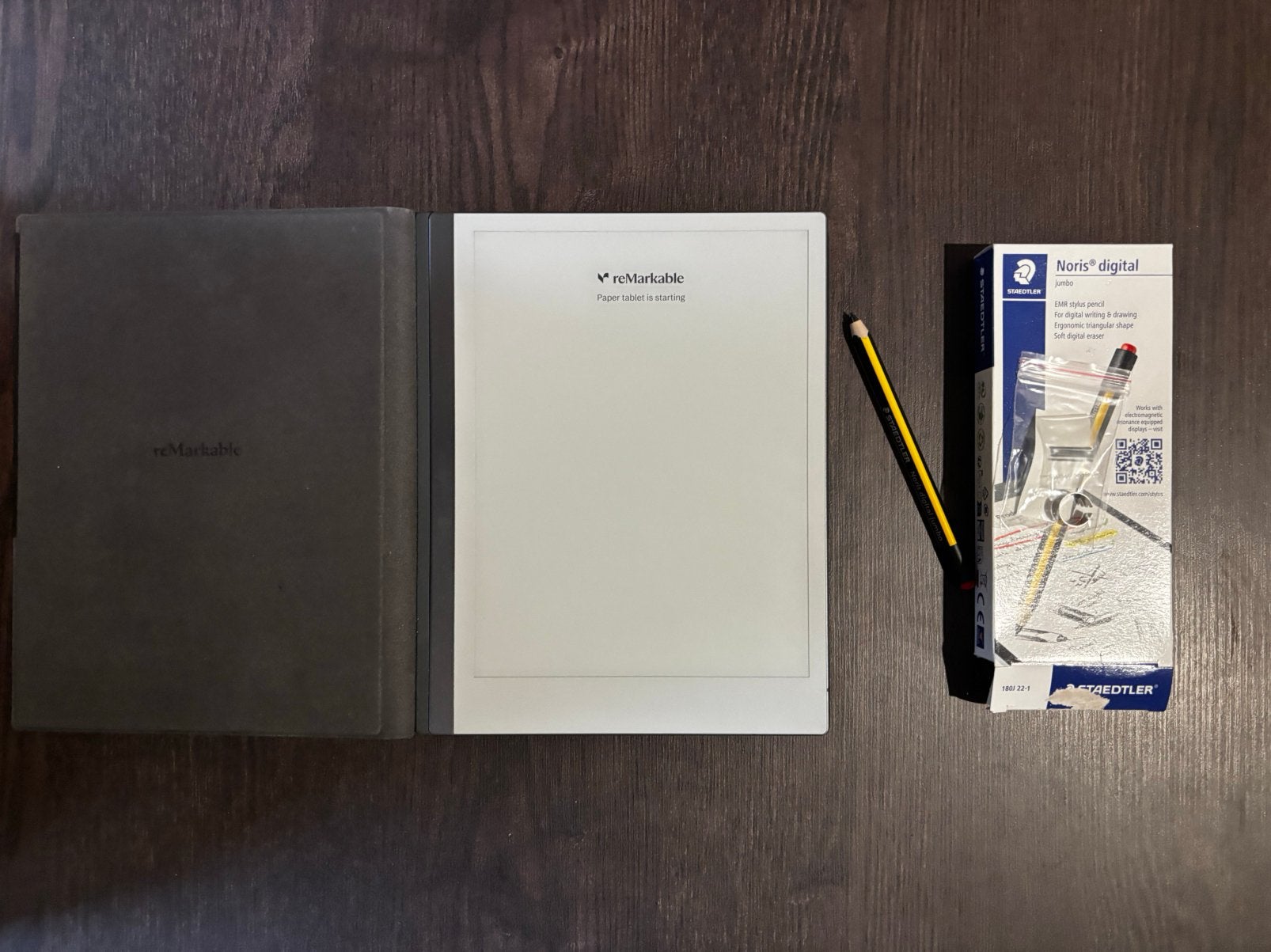 Remarkable 2 + Book Folio + Staedler Jumbo, Computers en Software, Remarkable, Remarkable, Ophalen of Verzenden, Zo goed als nieuw